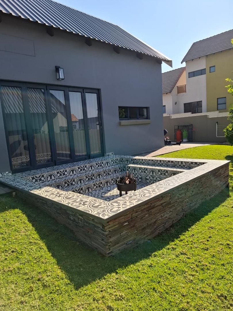 4 Bedroom Property for Sale in Leloko North West